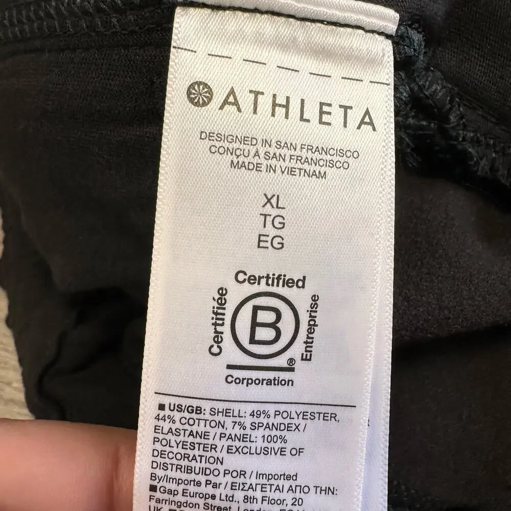 Athleta triumph hybrid